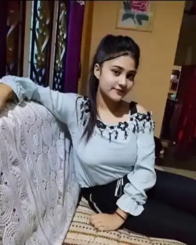 Escorts Service In Tirora